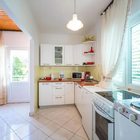 Ferienhaus Ferienhaus Fuer 8 Personen Ca 100 Qm In Orebic, Dalmatien Sueddalmatien Orebić